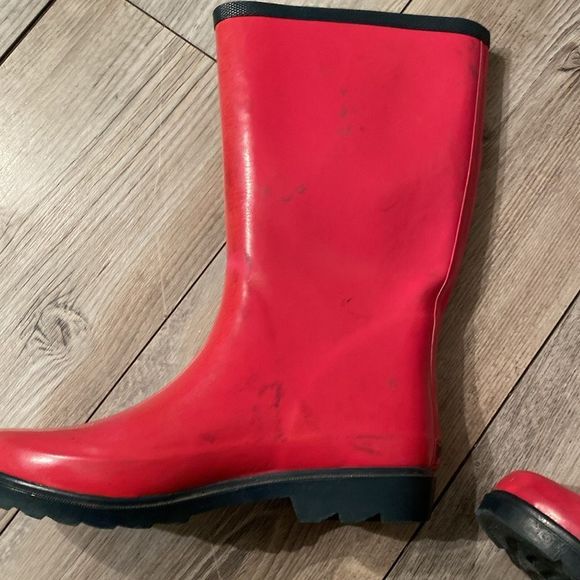 Size 8 Ranger Rain Boots Women’s - Picture 4 of 8